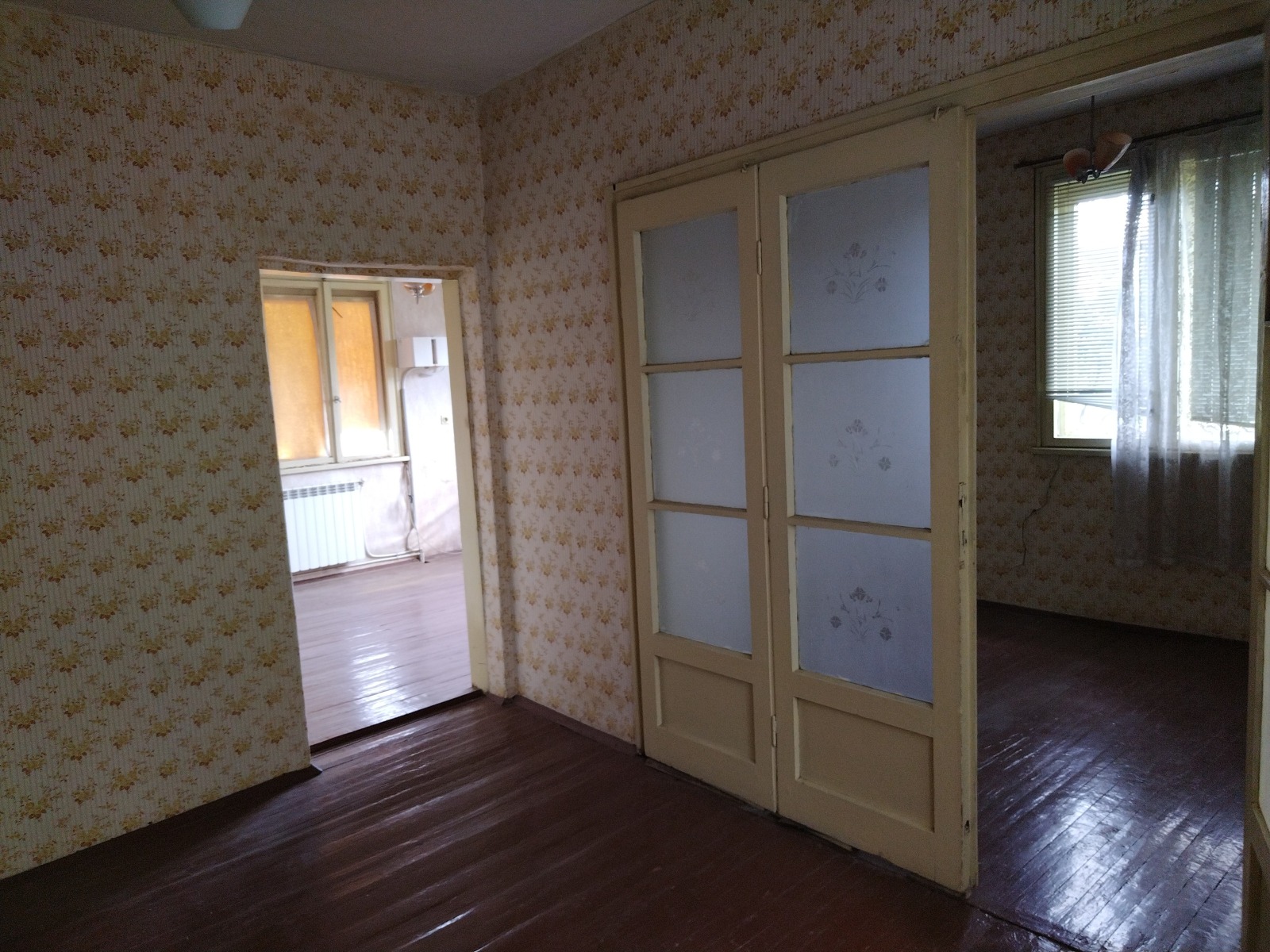 Продава КЪЩА, гр. Перник, Варош, снимка 10 - Къщи - 54554125