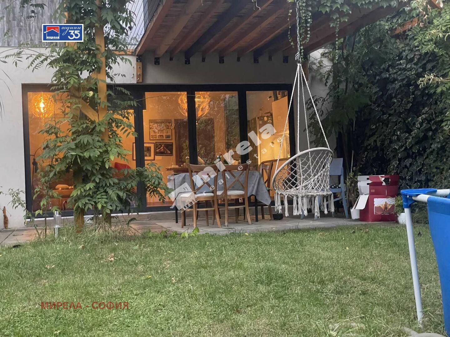 Продава БИЗНЕС ИМОТ, гр. София, Център