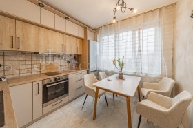 3 bedroom Lozenets, Sofia 7