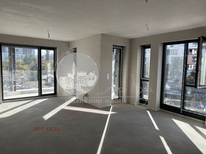 Na prodej  2 ložnice Plovdiv , Mladežki Chalm , 130 m2 | 99121535