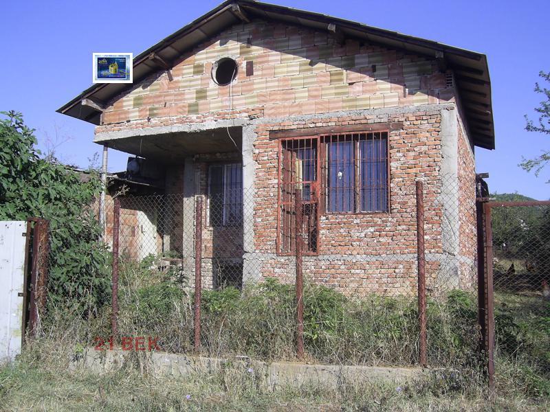 Продава  Къща, област Пловдив, с. Кръстевич • 20 000 EUR • ID 46249839 — holmes.bg - [1] 