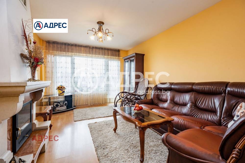 Продава 3-СТАЕН, гр. Варна, Цветен квартал, снимка 2 - Апартаменти - 54279101
