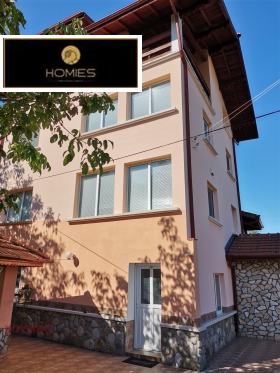 House Golyama Brestnitsa, region Lovech 1