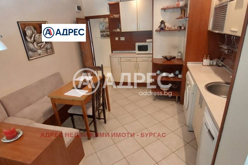 De vânzare  2 dormitoare Burgas , Slaveicov , 80 mp | 54868865 - imagine [2]