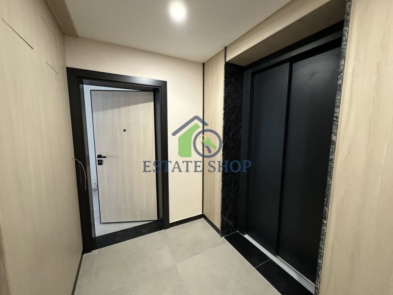 Te koop  2 slaapkamers Plovdiv , Trakija , 119 m² | 70466622