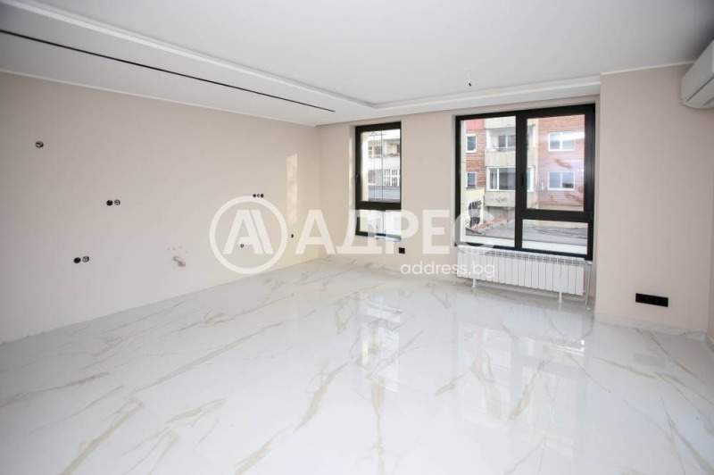 Продава 3-СТАЕН, гр. София, Лозенец