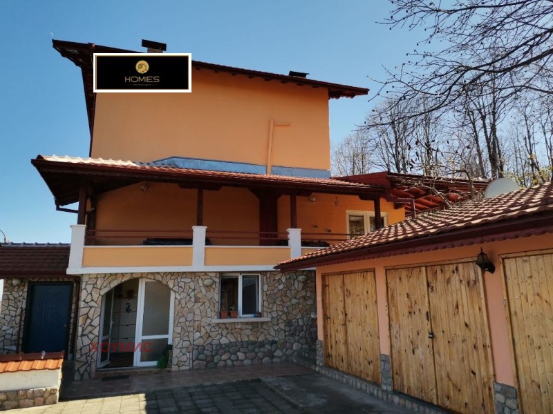 Продава  Къща област Ловеч , с. Голяма Брестница , 310 кв.м | 75246046 - изображение [2]