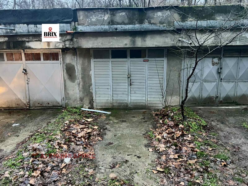 Продава ГАРАЖ, ПАРКОМЯСТО, гр. Русе, Здравец Изток