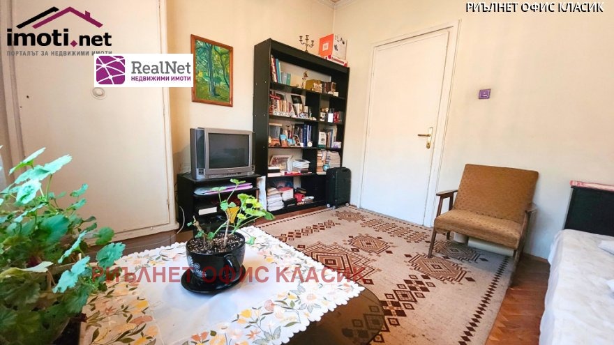 Продава 3-СТАЕН, гр. София, Оборище, снимка 2 - Апартаменти - 53884251