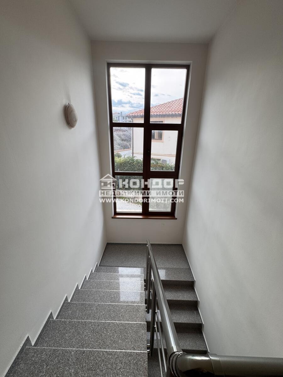 Продава КЪЩА, с. Белащица, област Пловдив, снимка 9 - Къщи - 18956768