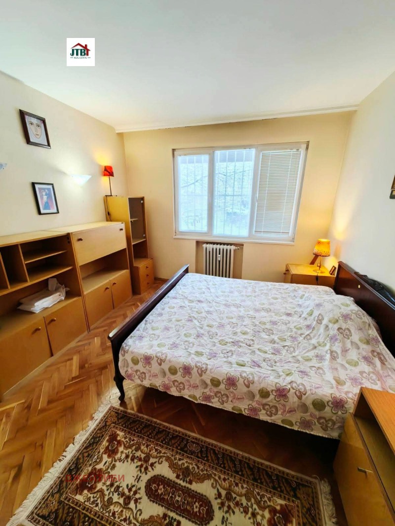 Продава 2-СТАЕН, гр. София, Банишора, снимка 2 - Апартаменти - 53402416