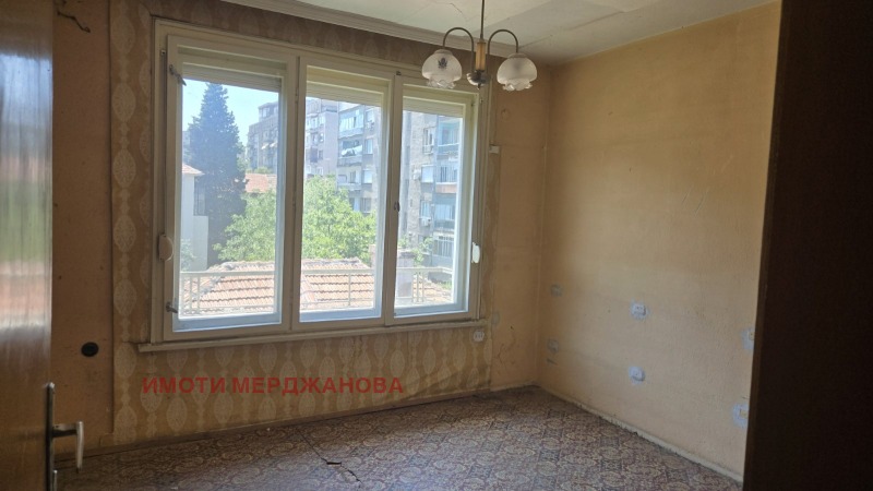 À venda  Mais de 3 quartos Stara Zagora , Centar , 106 m² | 63534336 - imagem [2]