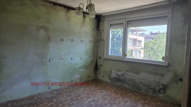 À venda  Mais de 3 quartos Stara Zagora , Centar , 106 m² | 63534336 - imagem [5]