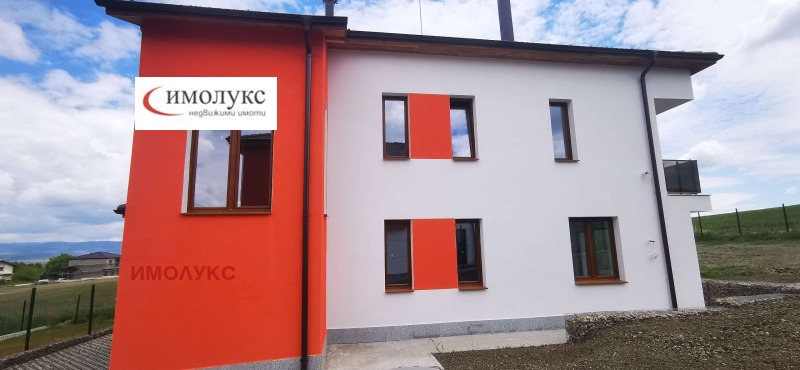 Продава КЪЩА, с. Хераково, област София област, снимка 4 - Къщи - 53050154