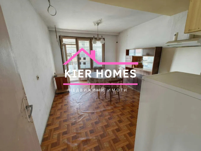 Продава КЪЩА, с. Богомилово, област Стара Загора, снимка 10 - Къщи - 53376428