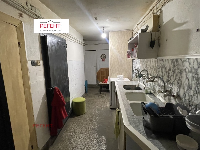 Продава ЗАВЕДЕНИЕ, гр. Габрово, Център, снимка 4 - Заведения - 52456008