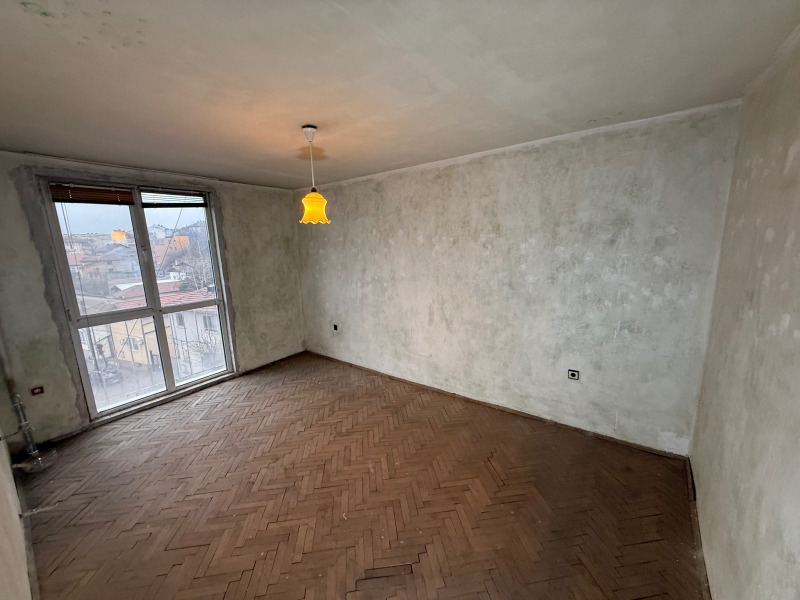 Продава 3-СТАЕН в град Плевен, Идеален център - 87 кв.м / 120 000 € » 234 699.60 лв., НОВА ХОУМ