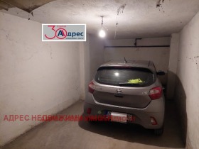 Garage Opalchenski, Stara Zagora 1