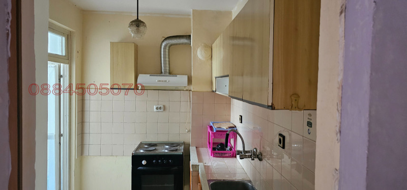 Продава 2-СТАЕН, гр. Добрич, Център, снимка 4 - Апартаменти - 52769914