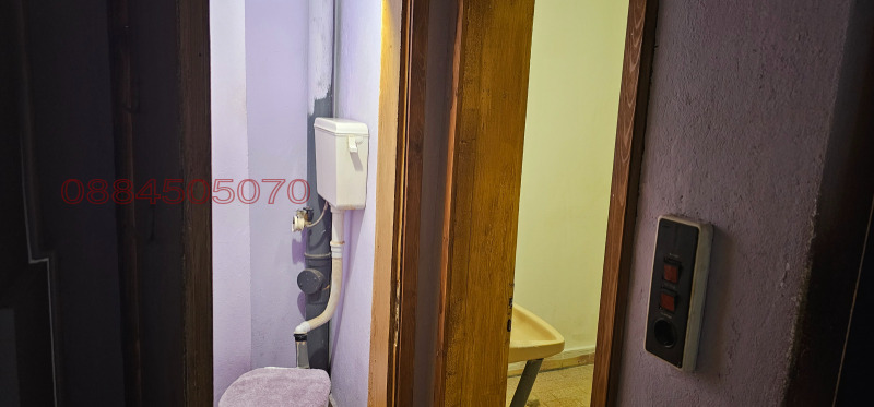 Продава 2-СТАЕН, гр. Добрич, Център, снимка 8 - Апартаменти - 52769914