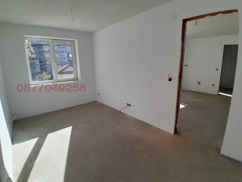 Продава 2-СТАЕН, гр. Русе, Център, снимка 2 - Апартаменти - 52864188