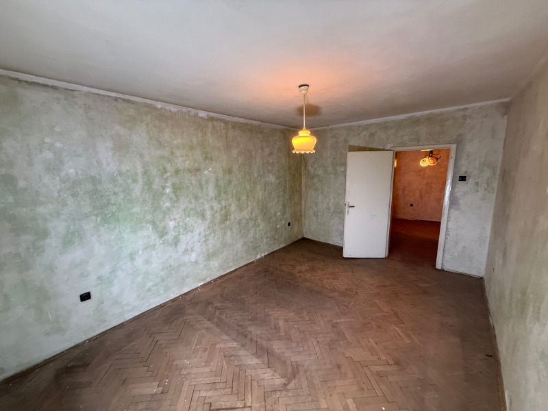 Продава 3-СТАЕН, гр. Плевен, Идеален център, снимка 11 - Апартаменти - 53510519