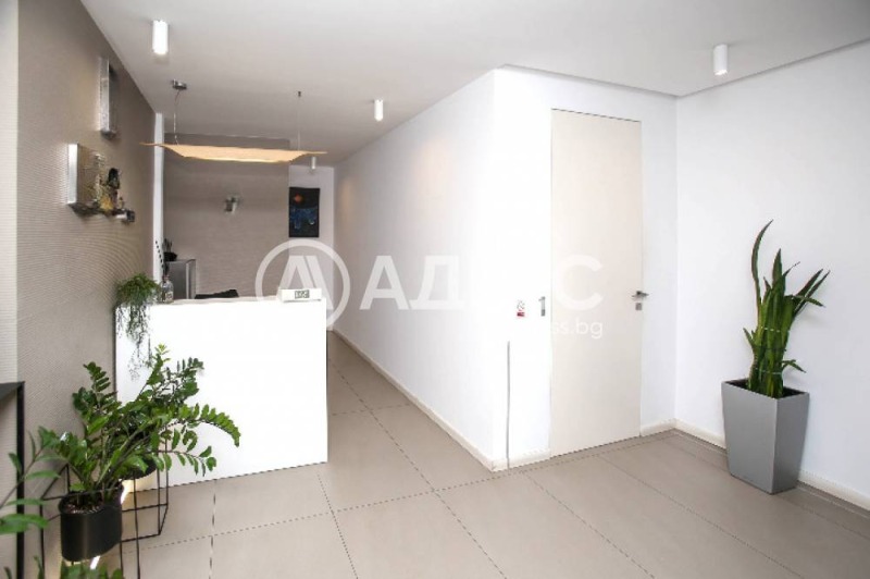In vendita  Ufficio Sofia , Lozenets , 445 mq | 33129337 - Immagine [7]