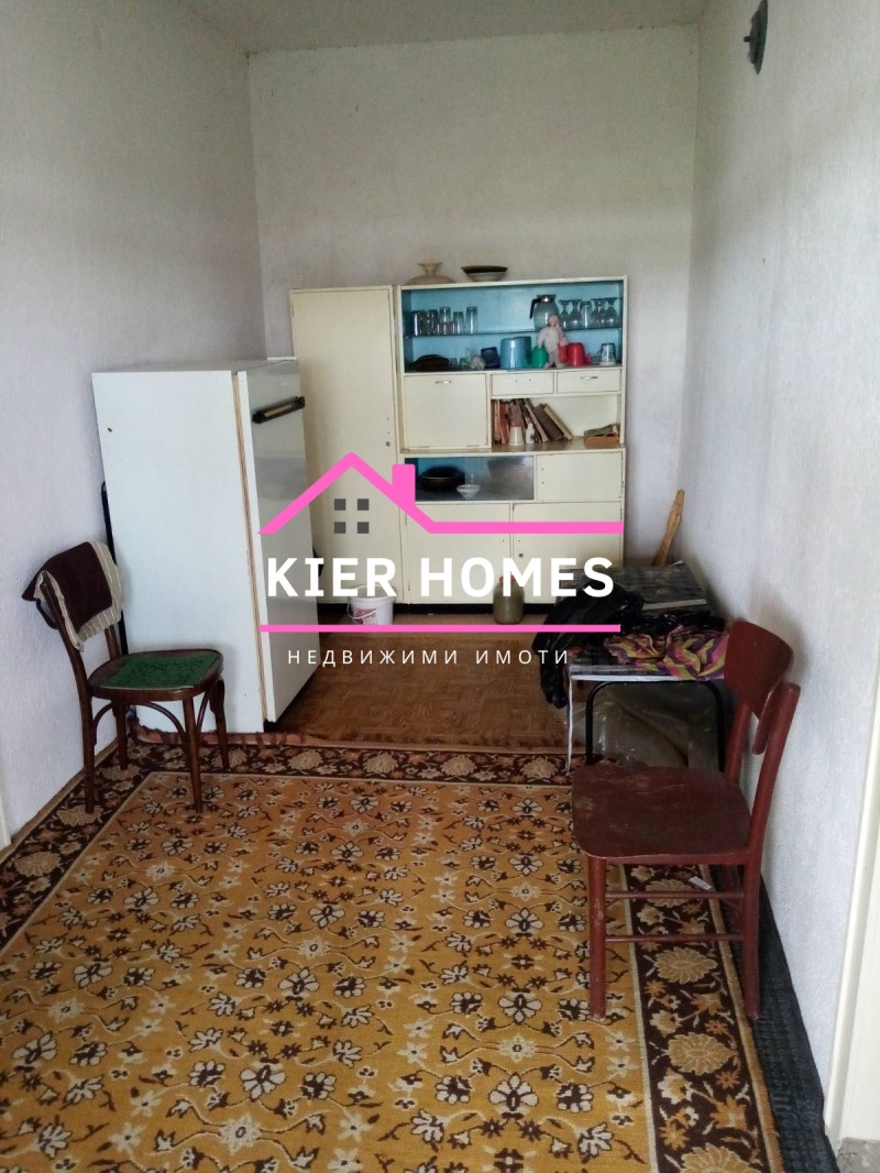 Продава КЪЩА, с. Изворово, област Хасково, снимка 4 - Къщи - 52050638