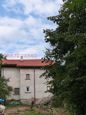 Продава  Вила, с. Кленовик