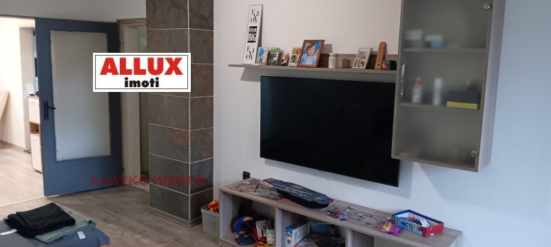 Продава 4-СТАЕН, гр. Русе, Чародейка - Юг, снимка 11 - Апартаменти - 52895311