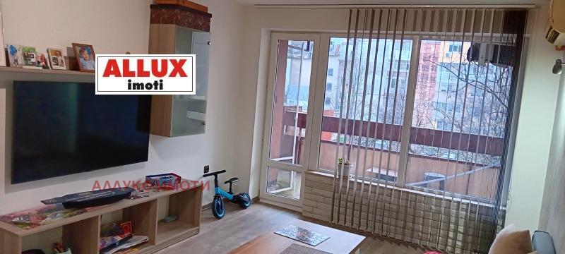 Продава 4-СТАЕН, гр. Русе, Чародейка - Юг, снимка 4 - Апартаменти - 52895311