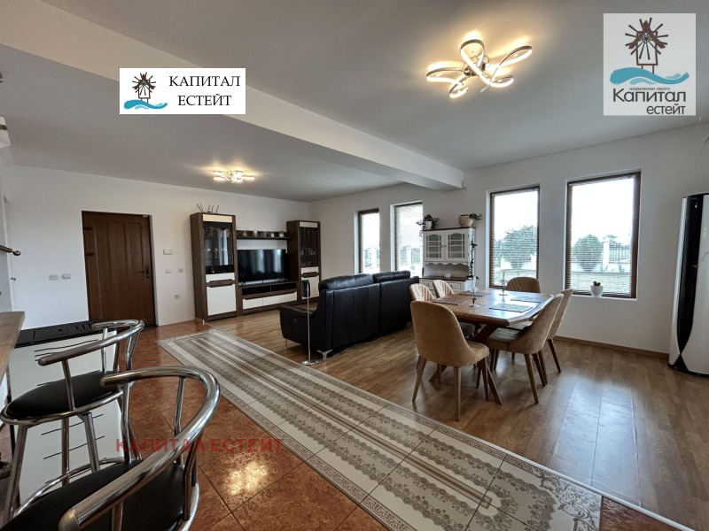 Продава КЪЩА, с. Царичино, област Добрич, снимка 4 - Къщи - 53155023