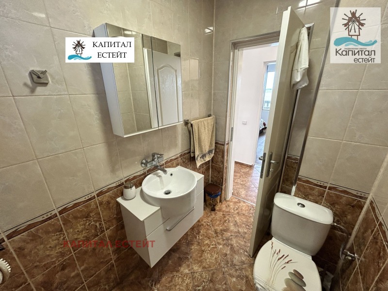 Продава КЪЩА, с. Царичино, област Добрич, снимка 12 - Къщи - 53155023