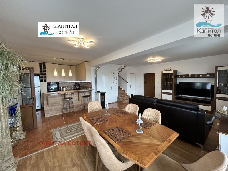 Продава КЪЩА, с. Царичино, област Добрич, снимка 5 - Къщи - 53155023