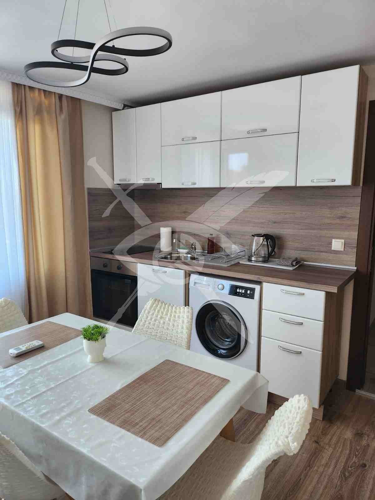 Продава 2-СТАЕН, гр. Бургас, Ветрен