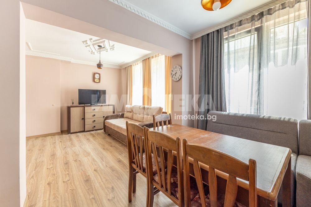 Продава ЕТАЖ ОТ КЪЩА, гр. Варна, Аспарухово, снимка 10 - Етаж от къща - 55259654