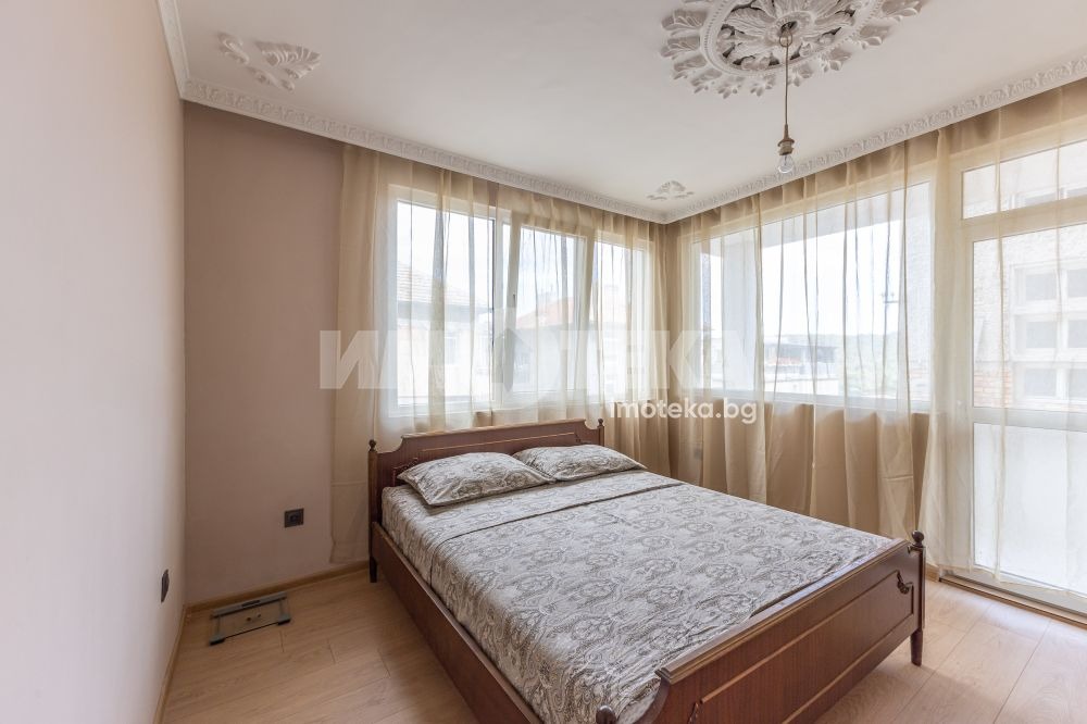 Продава ЕТАЖ ОТ КЪЩА, гр. Варна, Аспарухово, снимка 3 - Етаж от къща - 55259654
