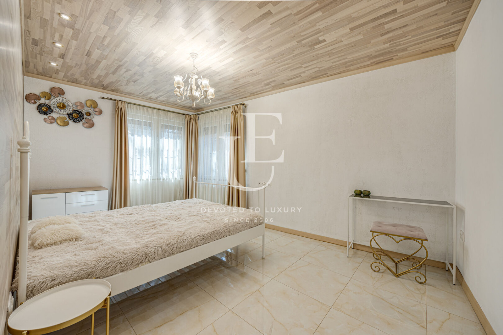 Продава КЪЩА, гр. София, Оборище, снимка 15 - Къщи - 55231654