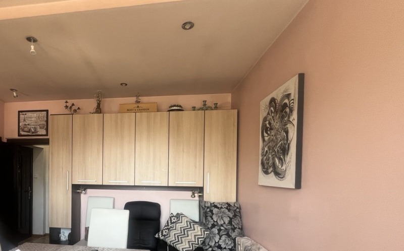 Zu verkaufen  1 Schlafzimmer Warna , Okraschna bolniza-Generali , 50 qm | 95195326 - Bild [3]