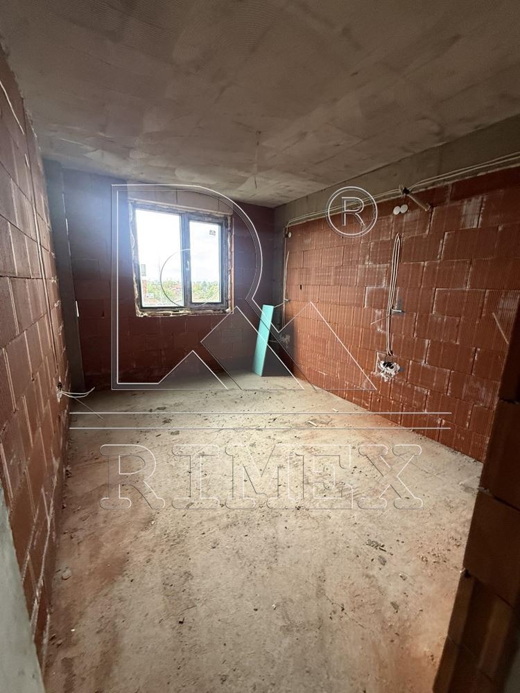 Продава 2-СТАЕН, гр. Пловдив, Остромила, снимка 3 - Апартаменти - 54288960