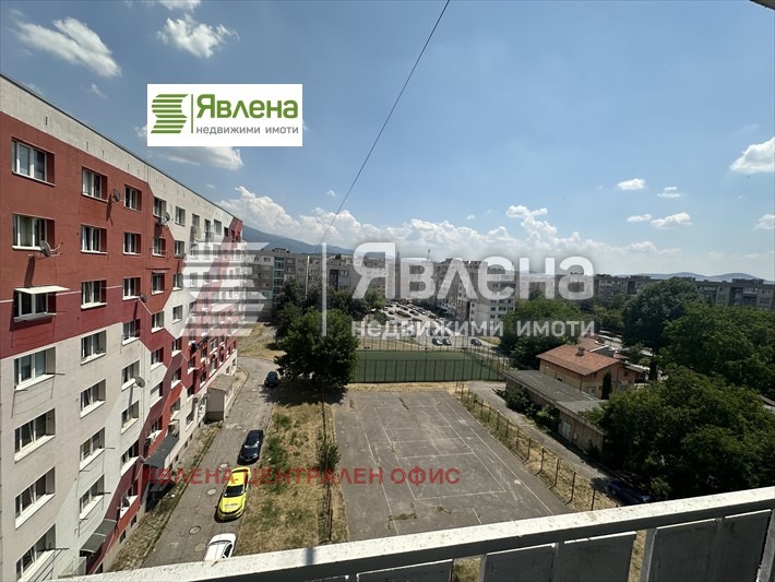 Продава 3-СТАЕН, гр. Перник, Изток, снимка 2 - Aпартаменти - 49015537