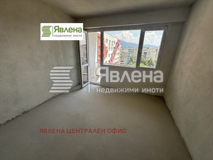 Продава 3-СТАЕН, гр. Перник, Изток, снимка 4 - Aпартаменти - 49015537