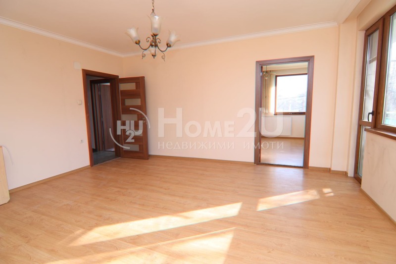 Продава  4-стаен град София , Павлово , 120 кв.м | 58990415 - изображение [2]