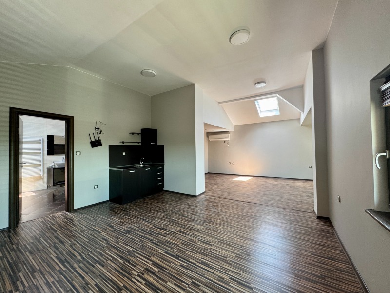 Продава  Къща област Плевен , с. Гривица , 440 кв.м | 93193321 - изображение [5]