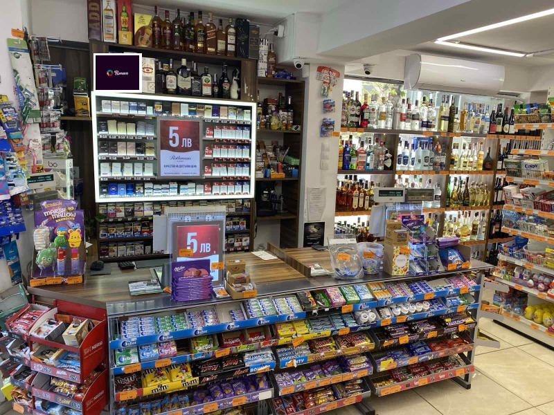 Продава МАГАЗИН, гр. Варна, Лятно кино Тракия, снимка 2 - Магазини - 52738079