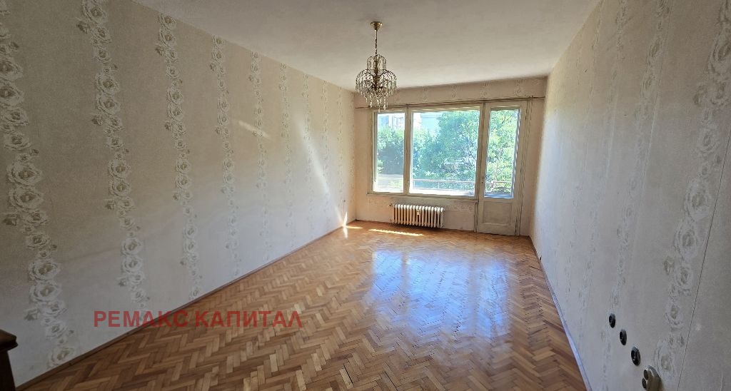 Продава 3-СТАЕН, гр. София, Банишора