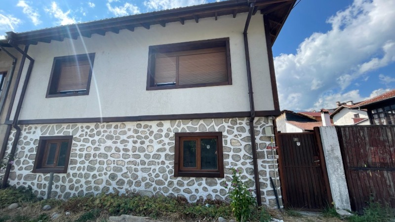 Продава КЪЩА в област Благоевград, гр. Банско - 200 кв.м / 299 990 € » 586 729.44 лв., БАУЪР ПРОПЪРТИС ЕООД