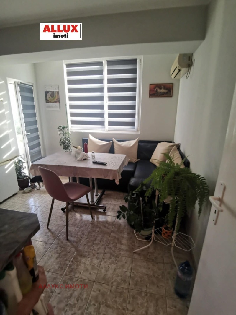 Продава 2-СТАЕН, гр. Русе, Здравец, снимка 3 - Апартаменти - 53600127