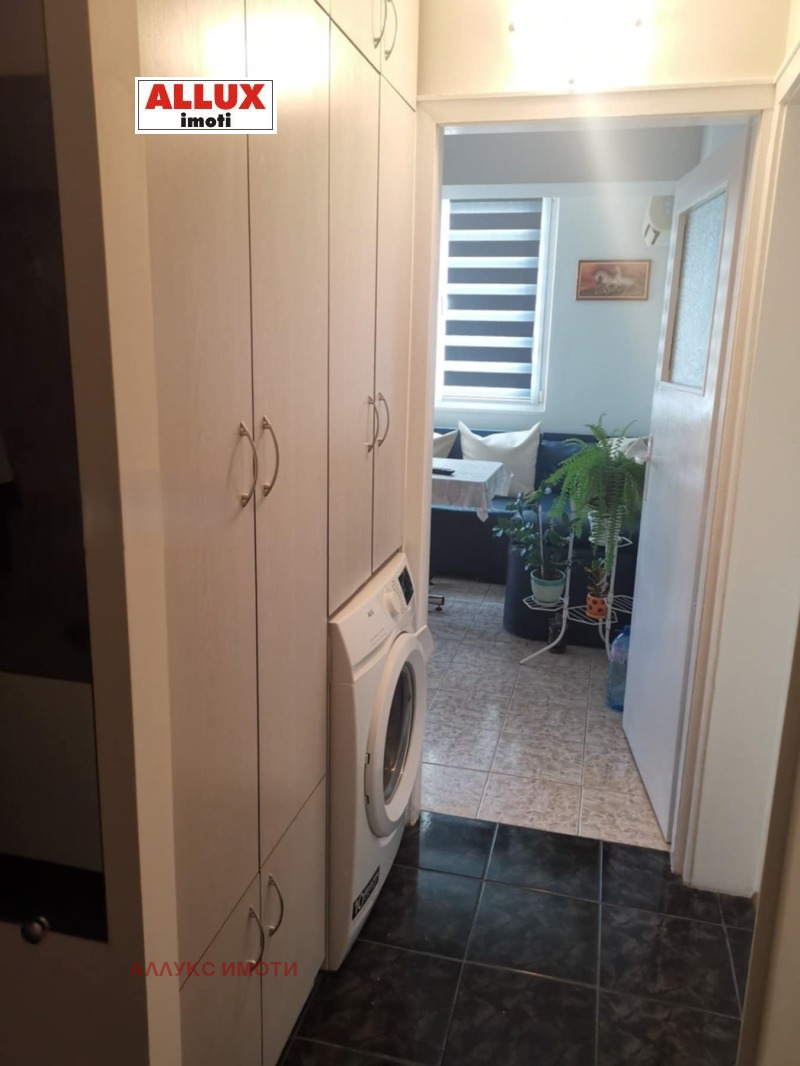 Продава 2-СТАЕН, гр. Русе, Здравец, снимка 6 - Апартаменти - 53600127