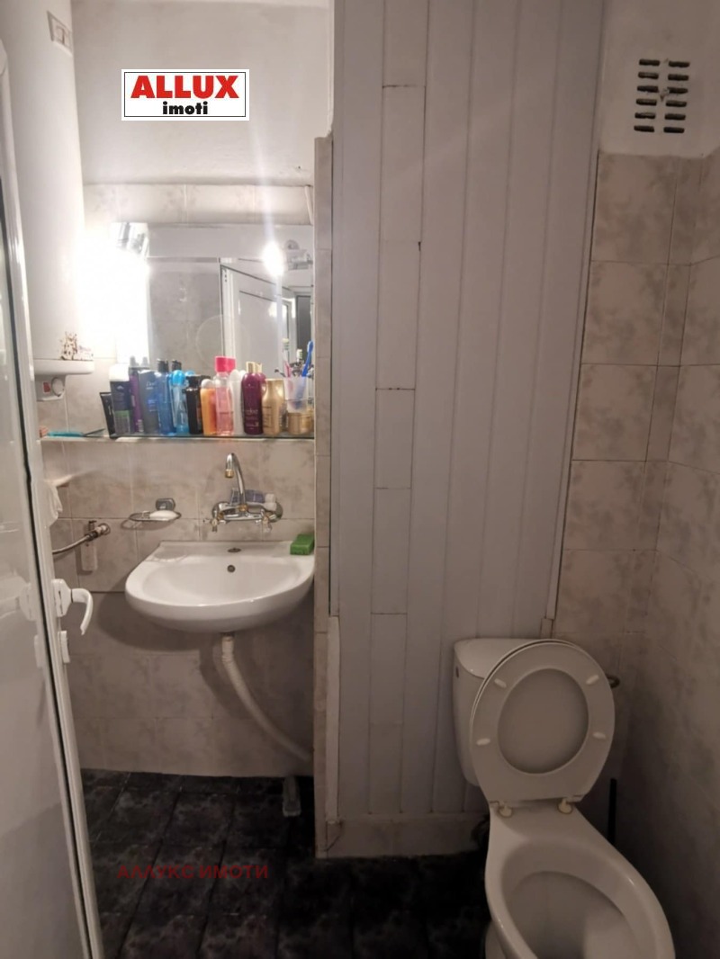 Продава 2-СТАЕН, гр. Русе, Здравец, снимка 8 - Апартаменти - 53600127